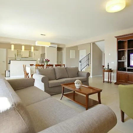 Babudri Holiday home *